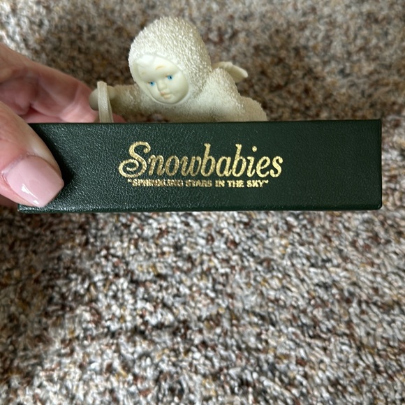 “Sprinkling stars in the sky” Snowbabies - Picture 3 of 3